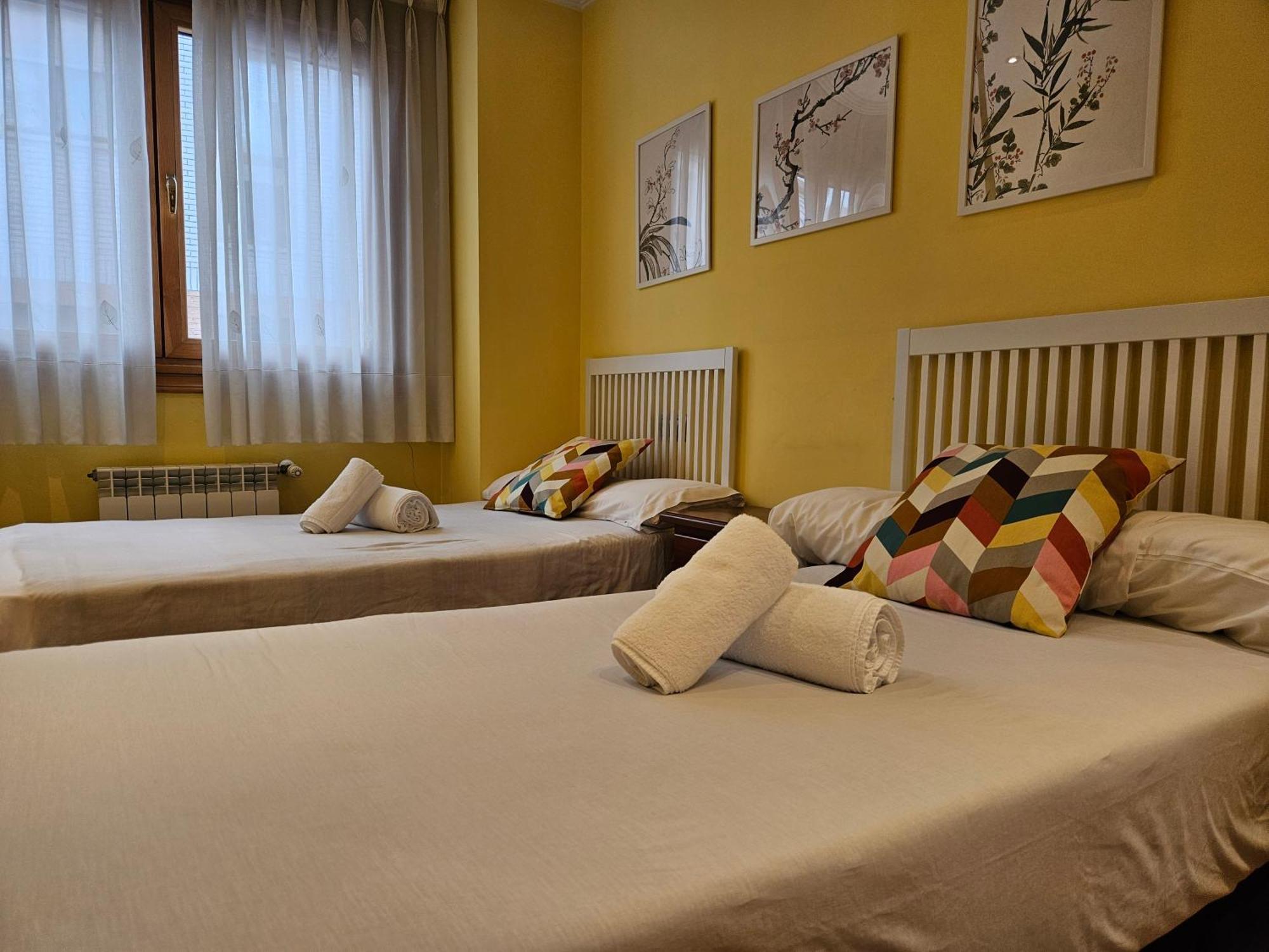 196A Acogedor Apartamento En Gijón Exterior foto